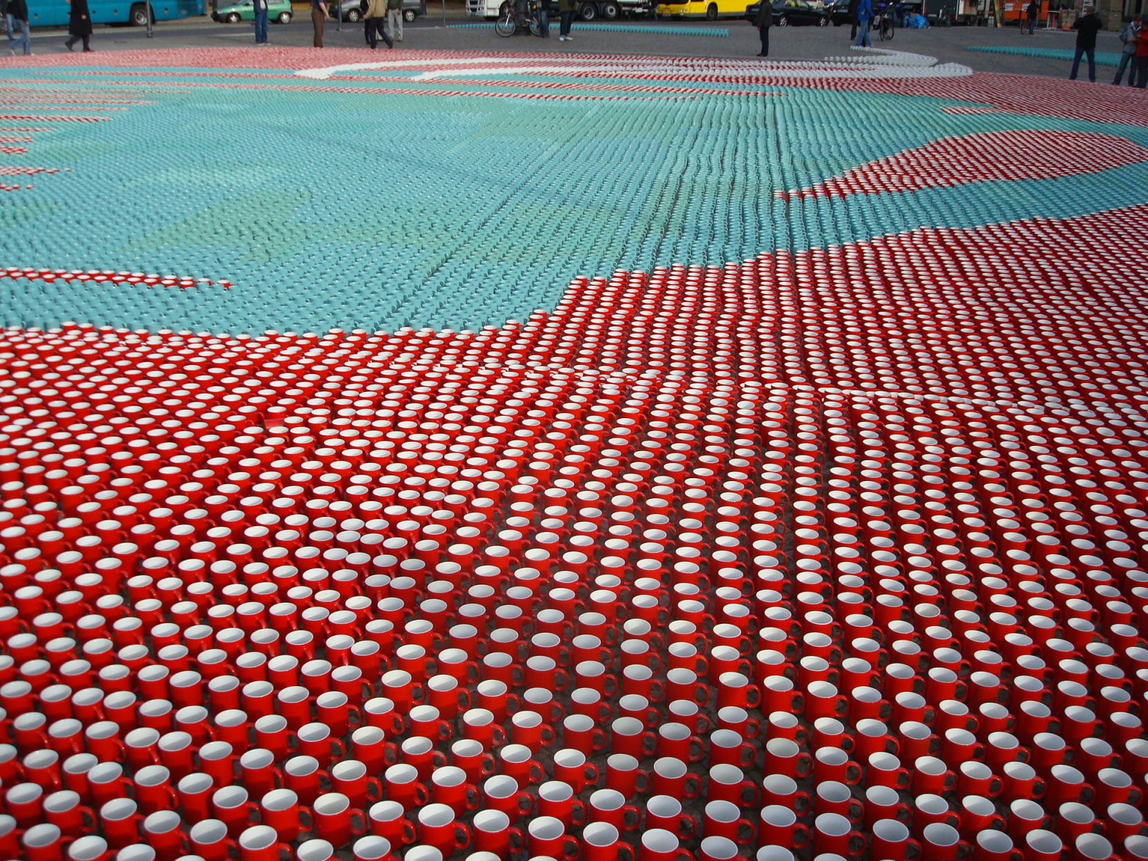 Coffee cups at Brandenburg Square